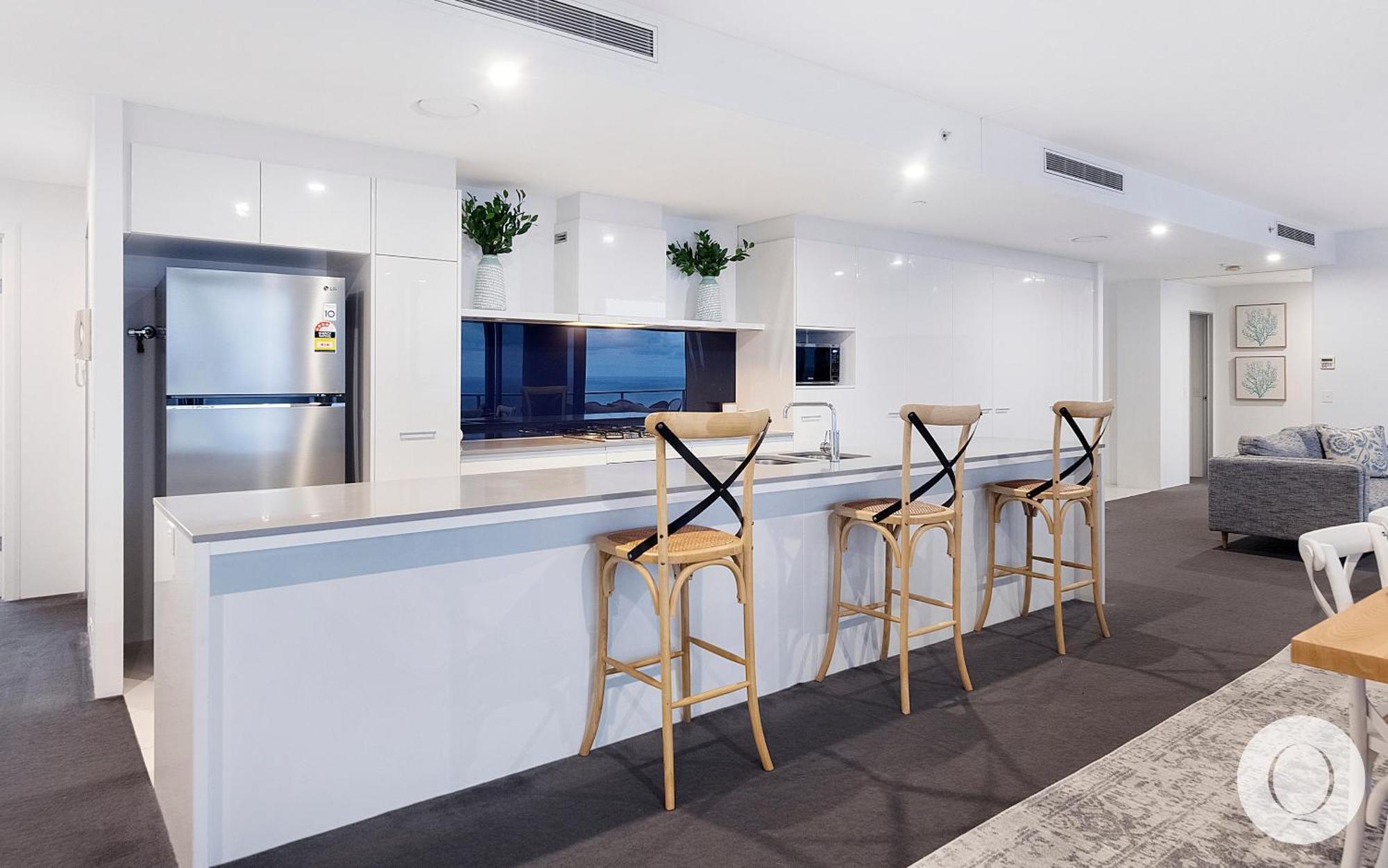 5 Bedroom Executive Sub Penthouse In The Heart Of Surfers With Full Ocean Views - Sleeps 12 - Circle On Cavill Amazing!! Gold Coast Luaran gambar